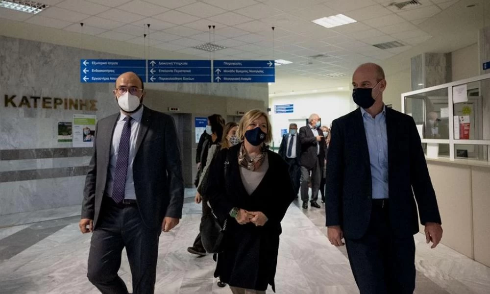 Περιοδεία της Μίνας Γκάγκα στα νοσοκομεία της Βόρειας Ελλάδας